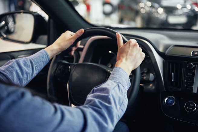 Prawo jazdy - czy w oczekiwaniu na nowe mogę prowadzić samochód?