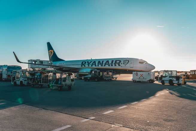 Ryanair: Odwołany lub opóźniony lot. Przewodnik po prawach pasażera i orzecznictwie TSUE