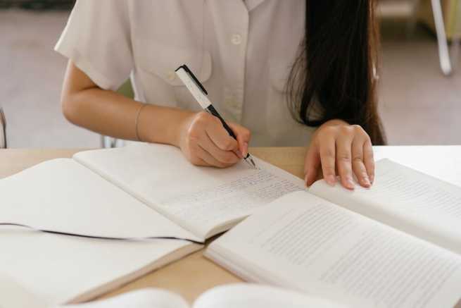 Jakie uczelnie w Polsce oferują studia z psychodietetyki?