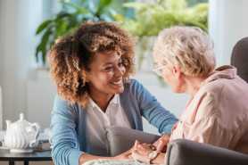 Dlaczego forum dla Opiekunek może być praktycznym miejscem wymiany doświadczeń?