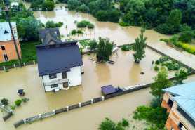 Powódź 2010 – zalany dom – ubezpieczenie od powodzi