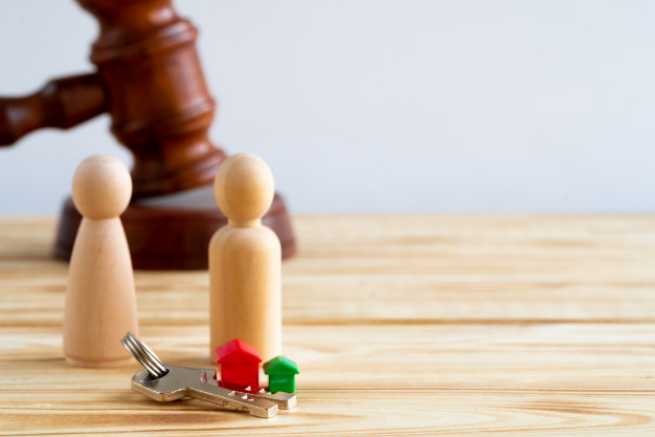 Jakie mam prawa do mieszkania własnościowego po rozwodzie bez podziału majątku?