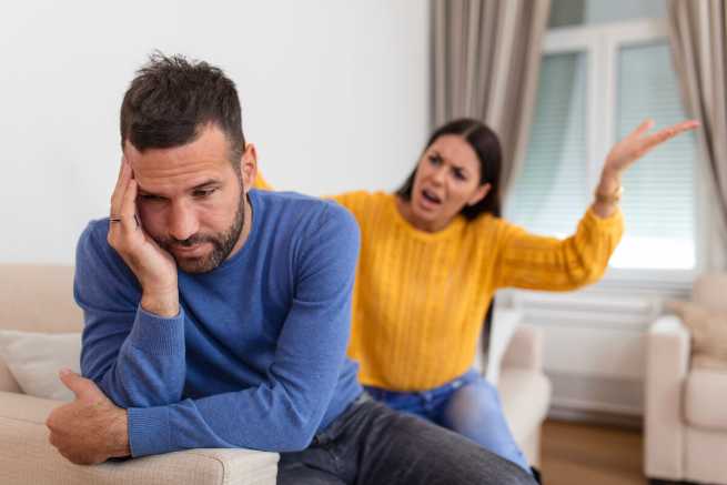 Mąż twierdzi, że się odkochał, czy to powód do rozwodu?