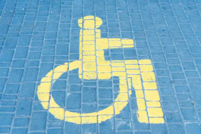 Miejsce parkingowe na wyłączność dla osoby niepełnosprawnej w stopniu znacznym