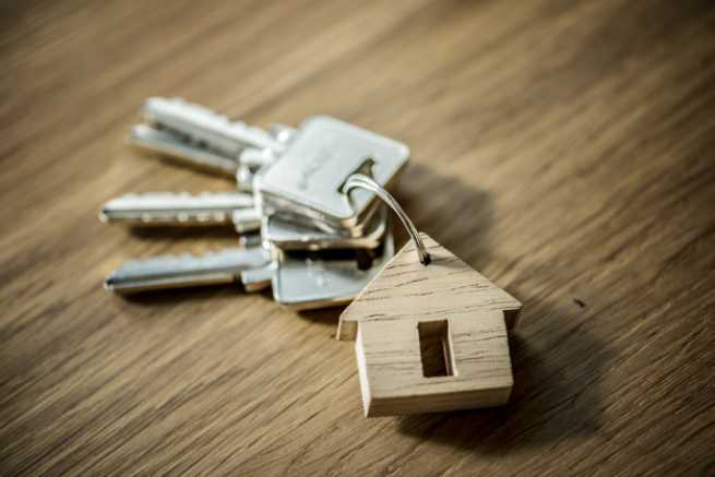 Korzystanie z mieszkania na zasadzie użyczenia a zmiana jego właściciela w drodze spadkobrania