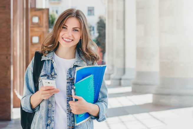 Rezygnacja ze studiów doktoranckich a zwrot stypendiów