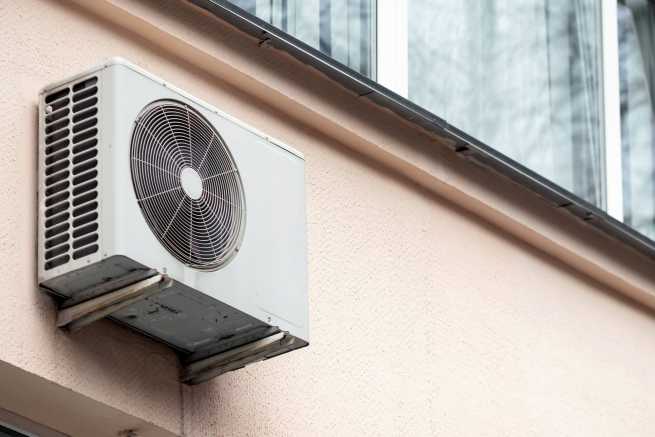 Montaż klimatyzatora na elewacji bloku wspólnoty mieszkaniowej - czy potrzebna zgoda?