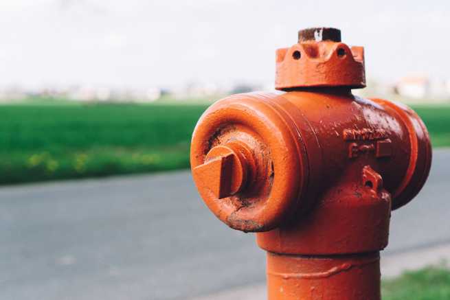 Przesunięcie hydrantu poza granicę działki