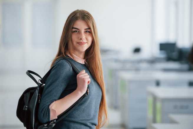 Alimenty a podjęcie pracy przez studiujące dziecko