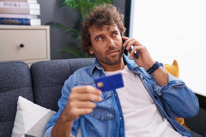 Czy bank może żądać danych finansowych małżonka, historia wypowiedzenia kredytu