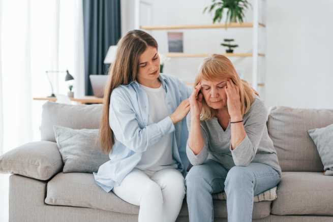 Czy dorosłe dziecko musi utrzymywać rodzica, prawo kontra trudna rodzinna rzeczywistość