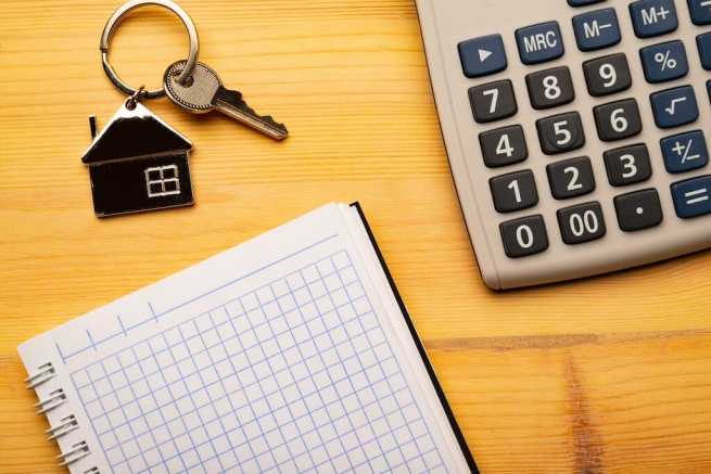 Wynajem mieszkania w Polsce przez osobę mieszkającą za granicą, rozliczenie podatku, ryczałt, koszty najmu