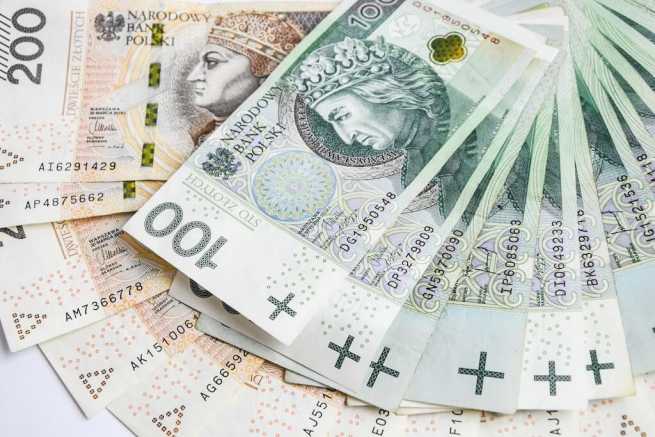 Niezgłoszone darowizny od rodzica, skutki podatkowe, jak naprawić błąd