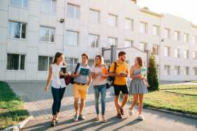 Cofnięcie akredytacji uczelni powodem odstąpienia od umowy o świadczenie usług edukacyjnych przez studenta