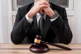 Odmowa czynności i wyjaśnień przez adwokata - gdzie złożyć skargę na adwokata?