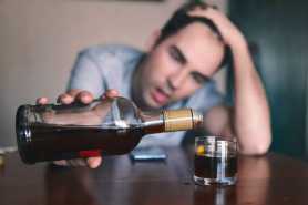 Alkoholik w domu - awantury i obrażanie - co zrobić?