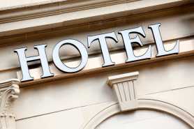 Skrócenie pobytu w hotelu - czy trzeba zapłacić za całą rezerwację?