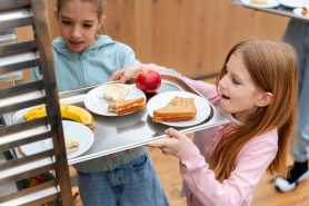Program Posiłek w domu i szkole - kryteria dochodowe dla obywateli Ukrainy
