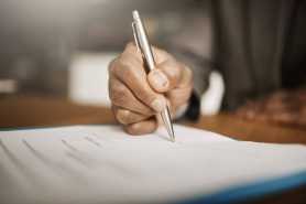 Czy testament sporządzony za granicą obowiązuje w Polsce?