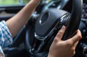 Rejestracja samochodu z kierownicą po prawej stronie po brexicie