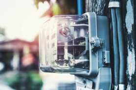 Ochrona licznika energii elektrycznej przed dostępem osób trzecich