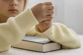 Czy potrzebna jest zgoda obojga rodziców na naukę religii dziecka?